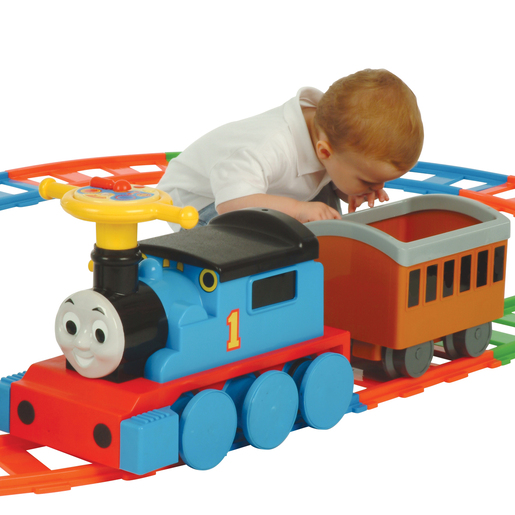 Thomas Friends 6v Ride On Train and Track Early Learning Centre